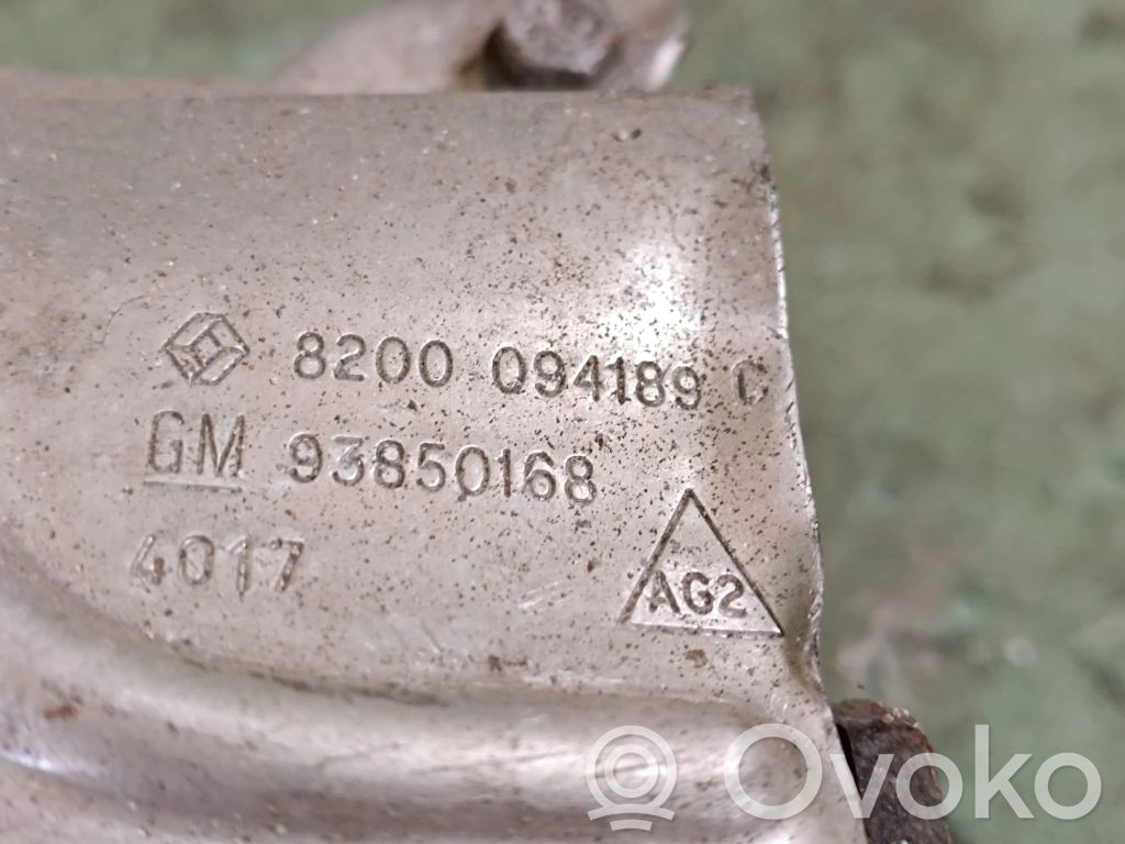 Renault Trafic II (X83) Engine mount bracket 
