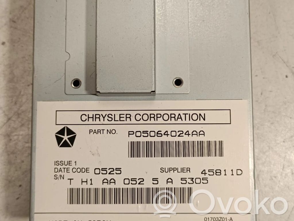 Jeep Grand Cherokee (WK) GPS navigation control unit/module 