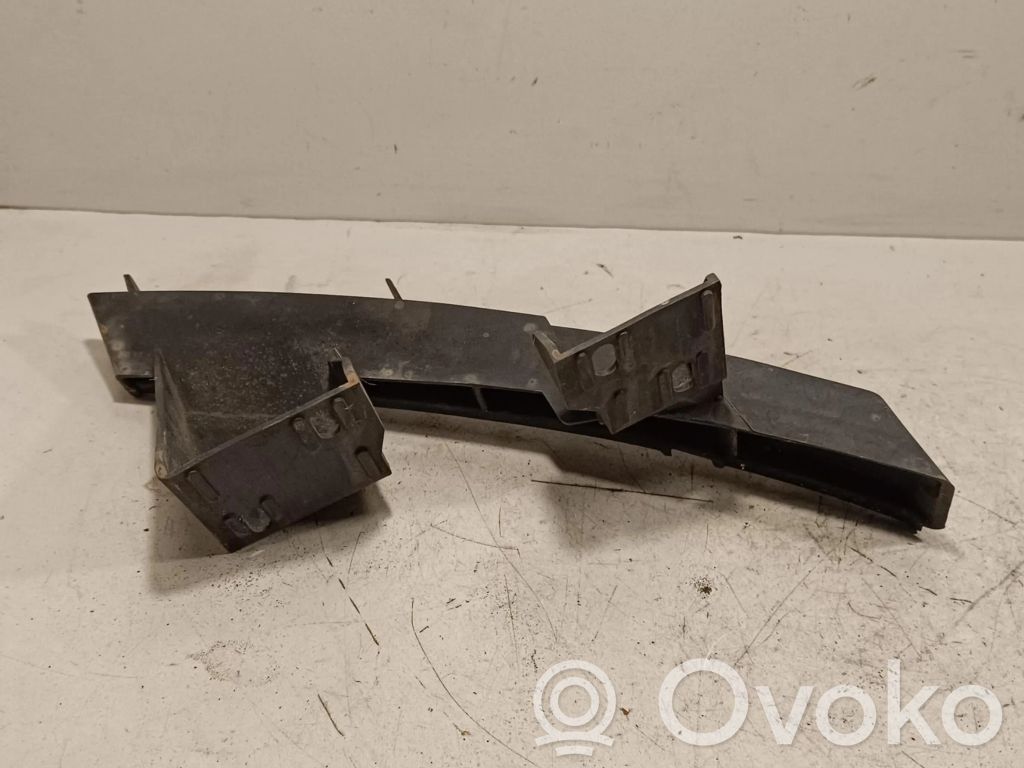Audi Q7 4L Front bumper mounting bracket 