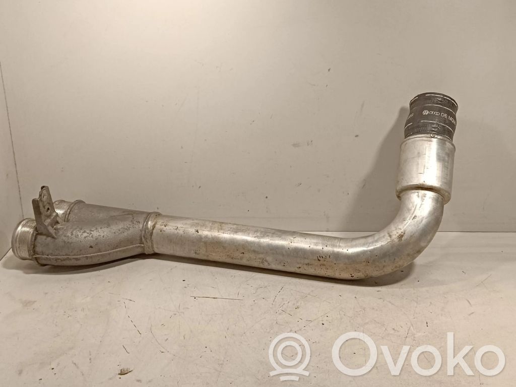 Audi Q7 4L Interkūlera šļūtene (-es) / caurule (-es) 