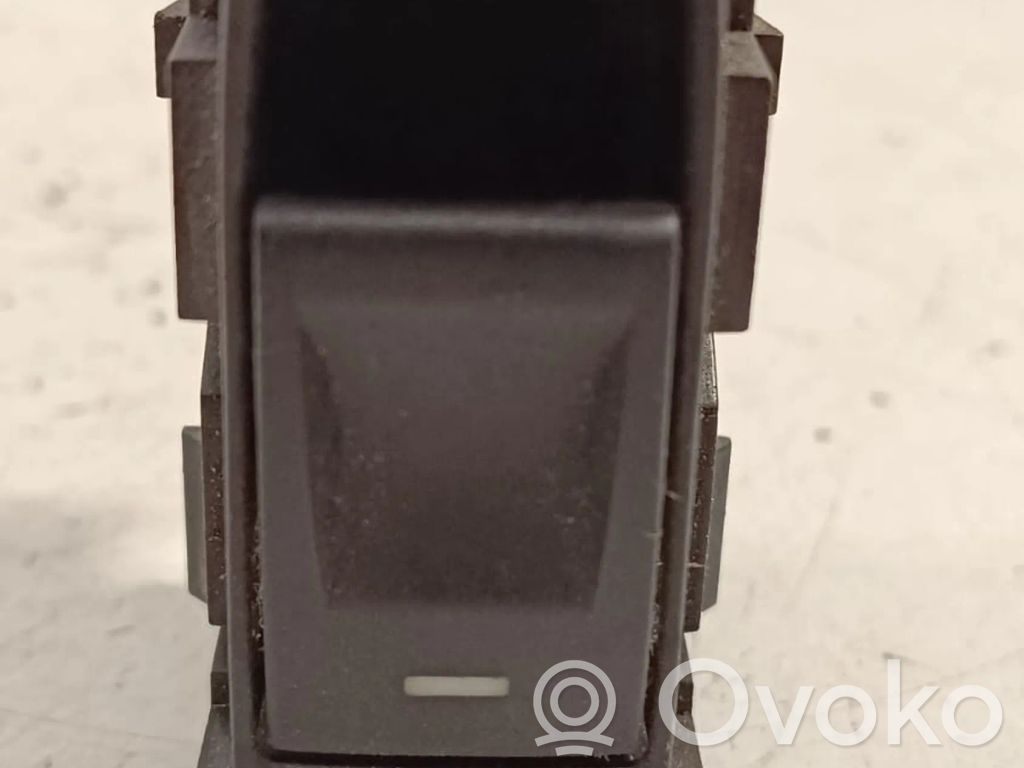 Jeep Grand Cherokee (WK) Electric window control switch 