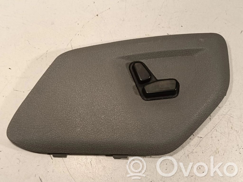 Jeep Grand Cherokee (WK) Seat control switch 