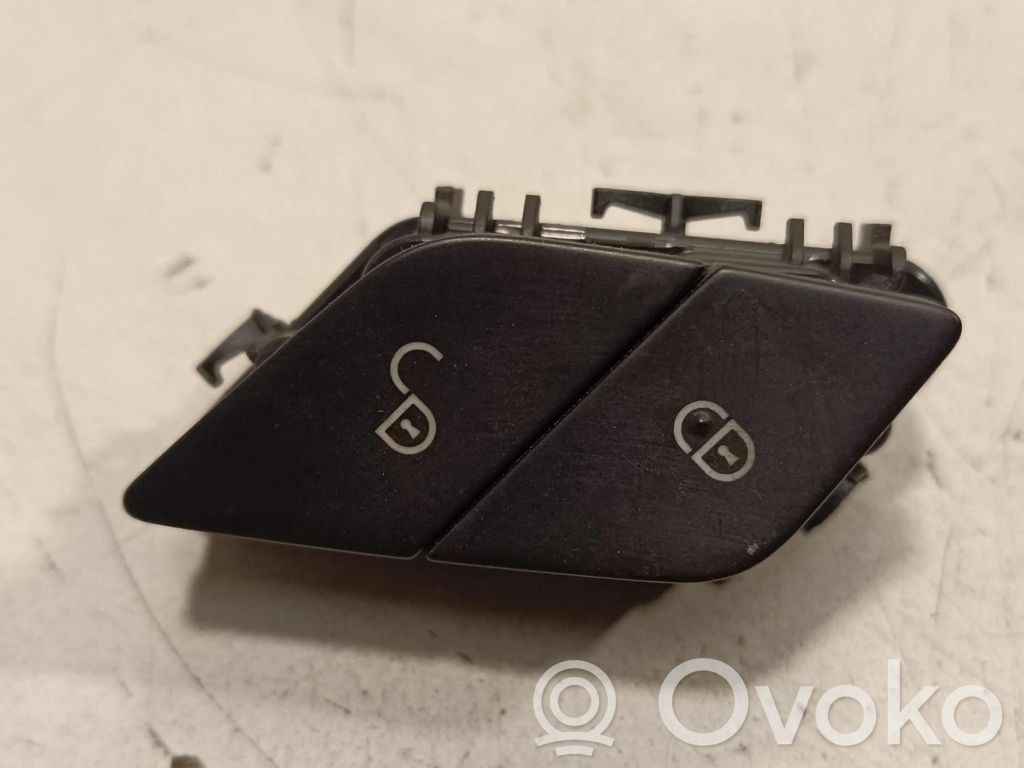 Mercedes-Benz E W213 Central locking switch button 