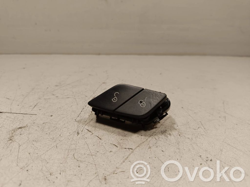 Mercedes-Benz E W213 Central locking switch button 