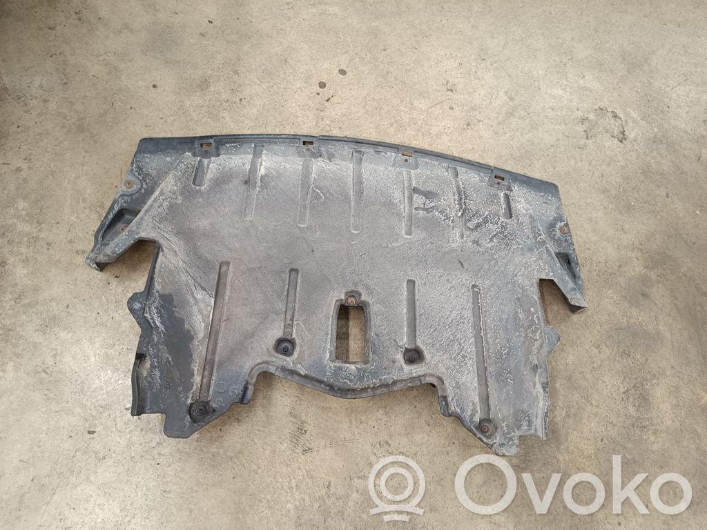 BMW X5 E70 Engine splash shield/under tray 