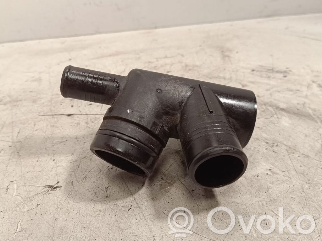 Jaguar XF X260 Engine coolant pipe/hose 