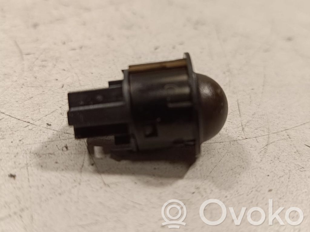 Lancia Thema Lichtsensor 