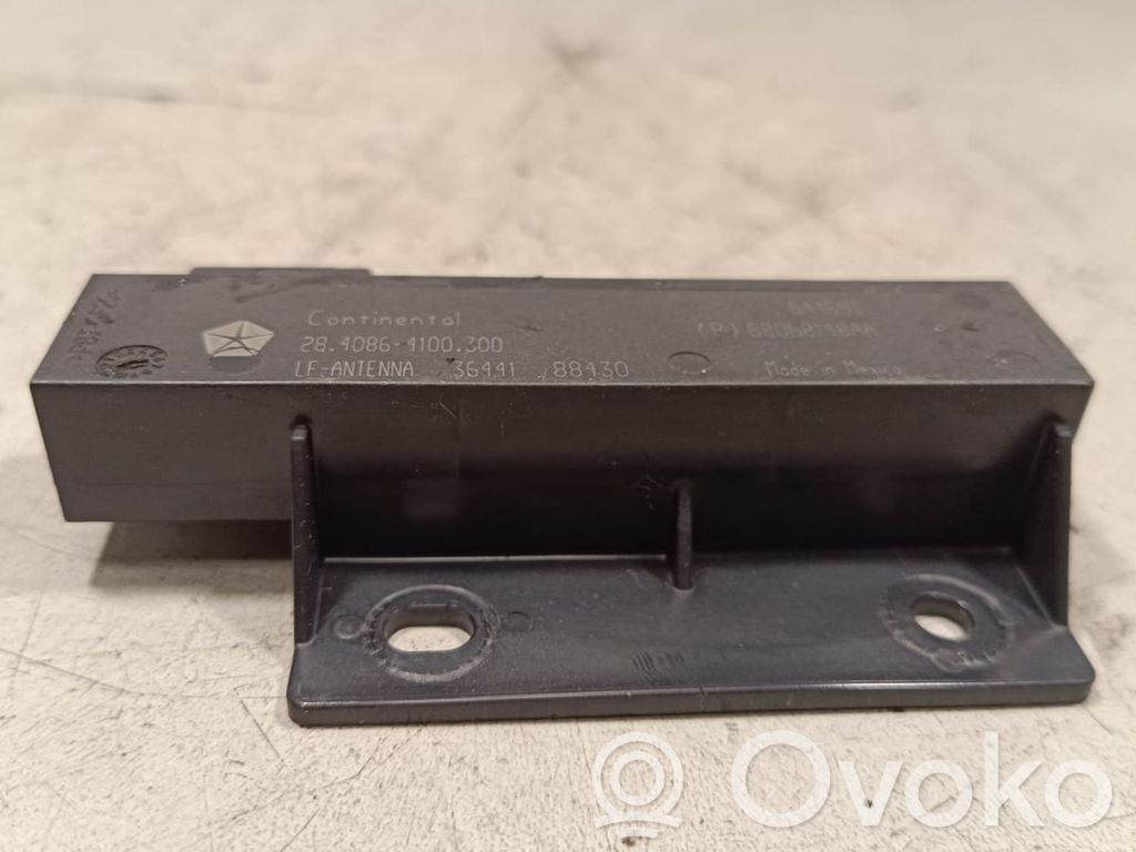 Jeep Grand Cherokee Antenas pastiprinātājs 