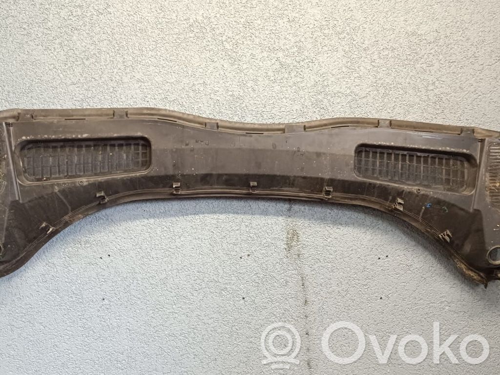 Ford Kuga II Wiper trim 