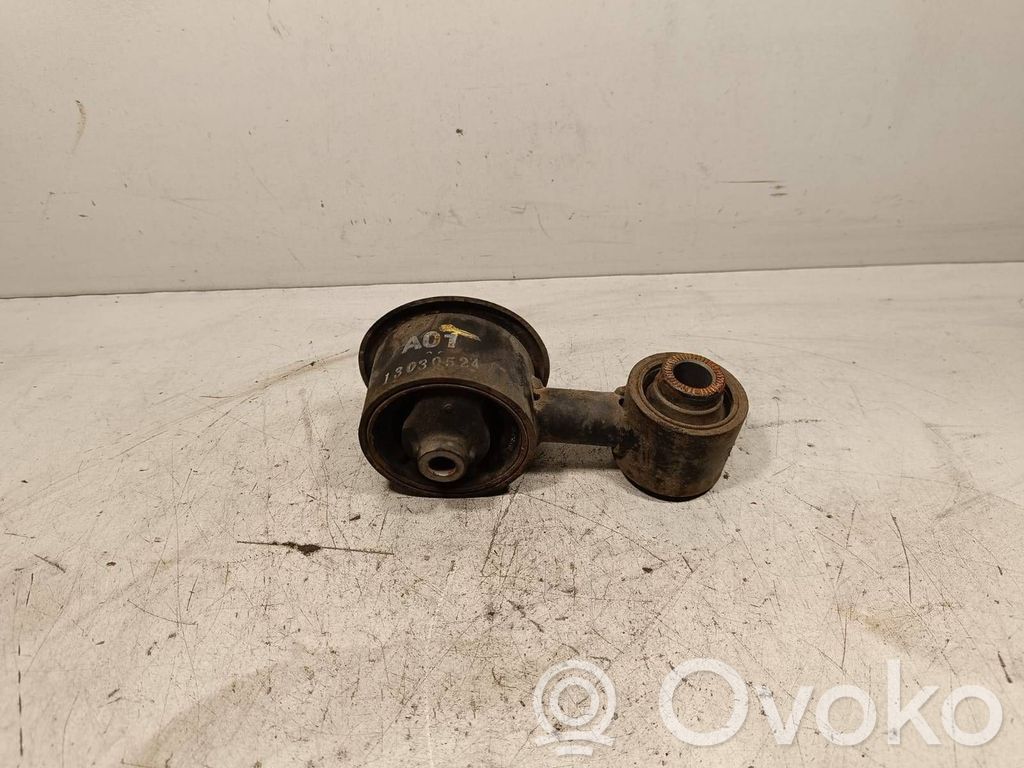 KIA Sorento Engine mount bracket 