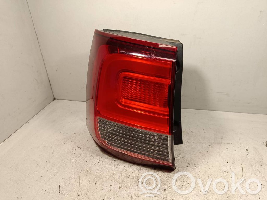 KIA Sorento Rear/tail lights 