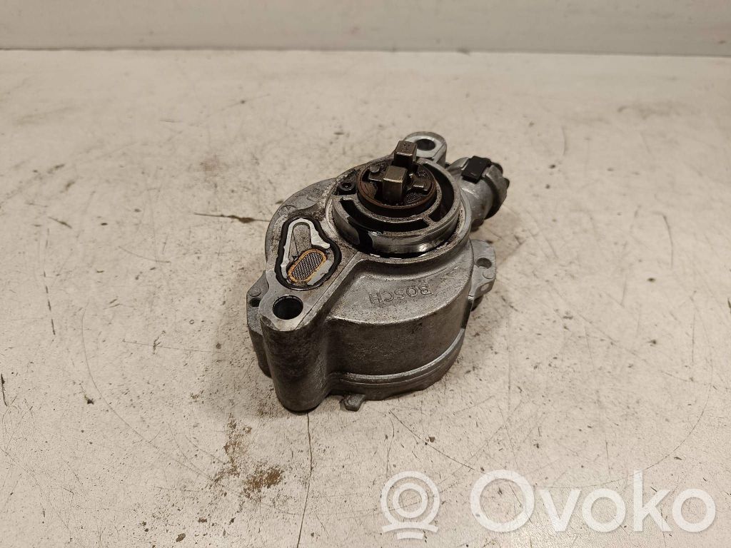 Jeep Grand Cherokee Vacuum pump 