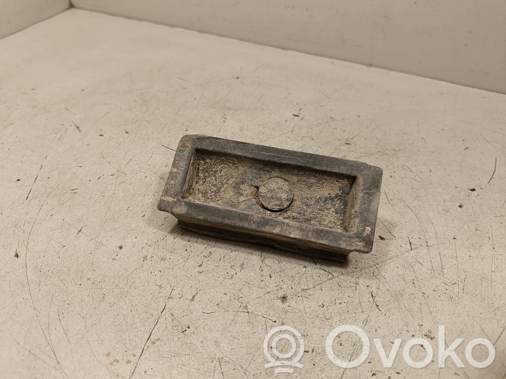 Audi A7 S7 4G Jacking socket point 