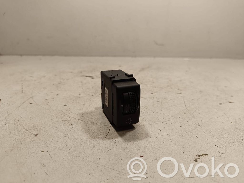 Nissan Qashqai Interruptor de control de altura del faro delantero 