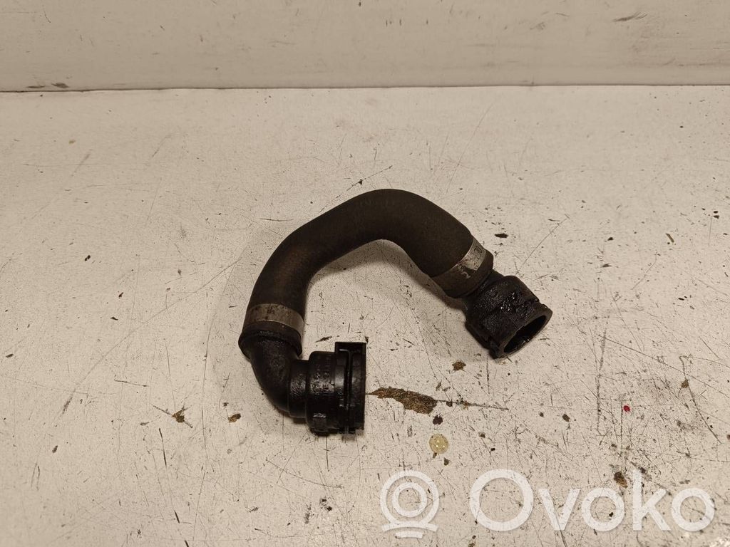 BMW 7 F01 F02 F03 F04 Engine coolant pipe/hose 