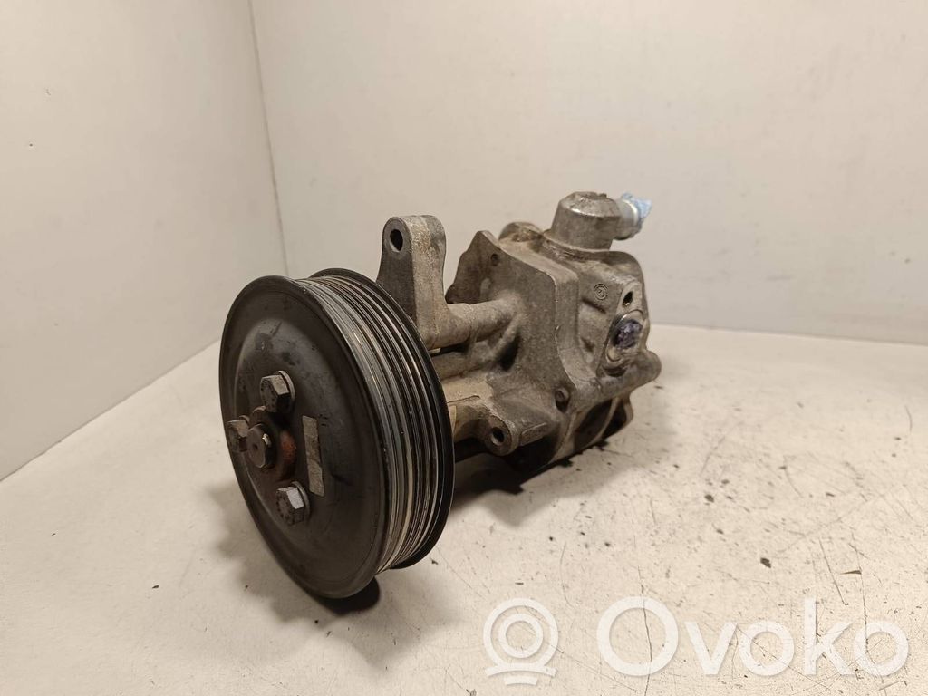 BMW X6 E71 Ohjaustehostimen pumppu 