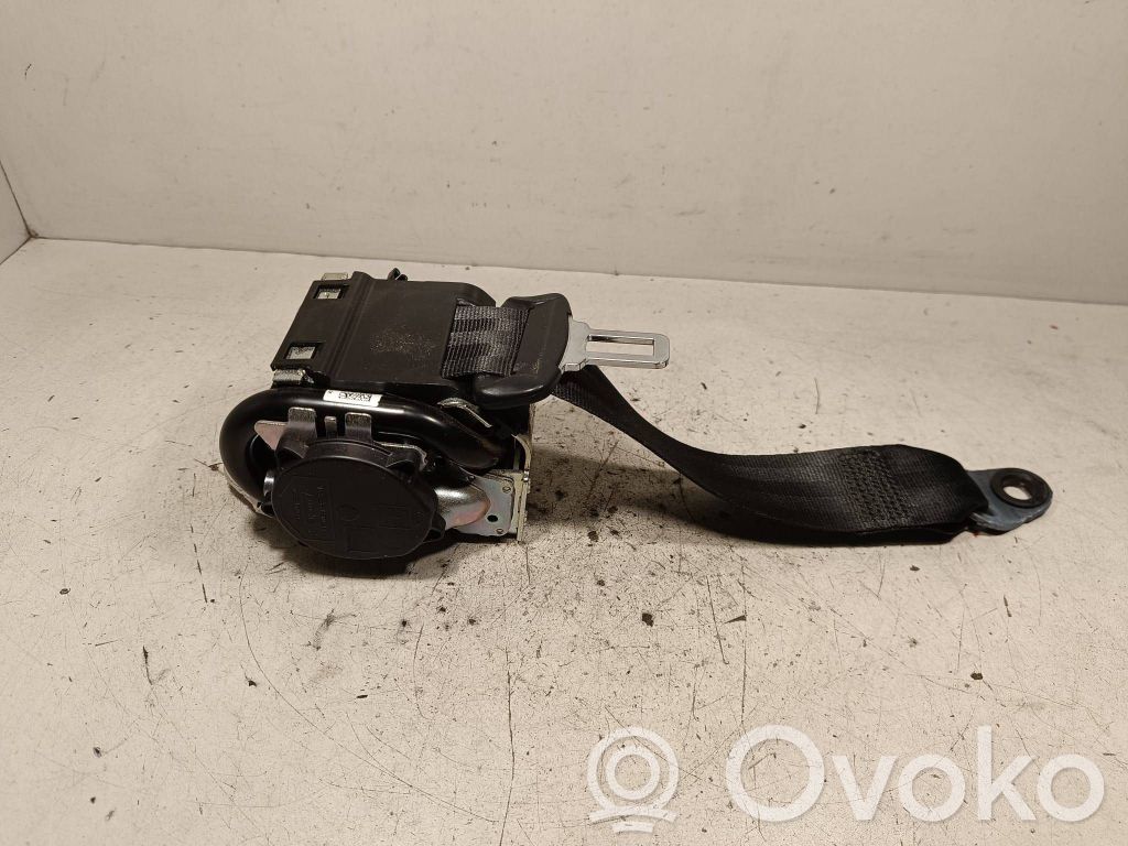Jaguar XE Cinturón trasero 