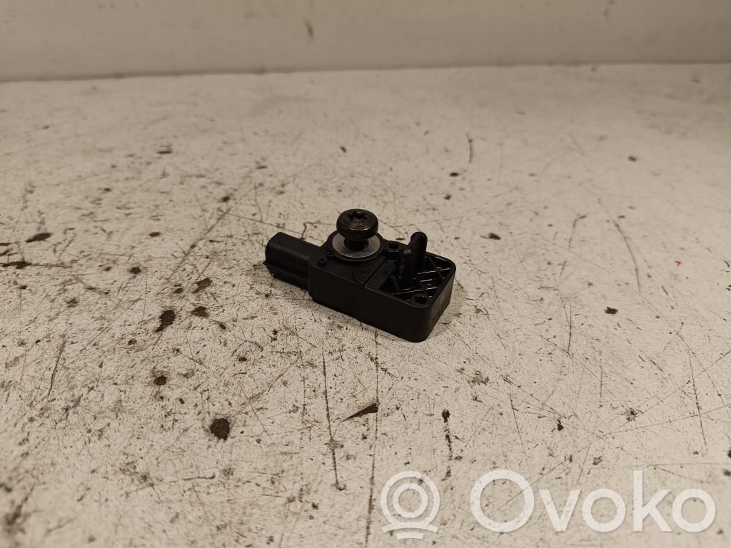 Opel Insignia B Airbag deployment crash/impact sensor 