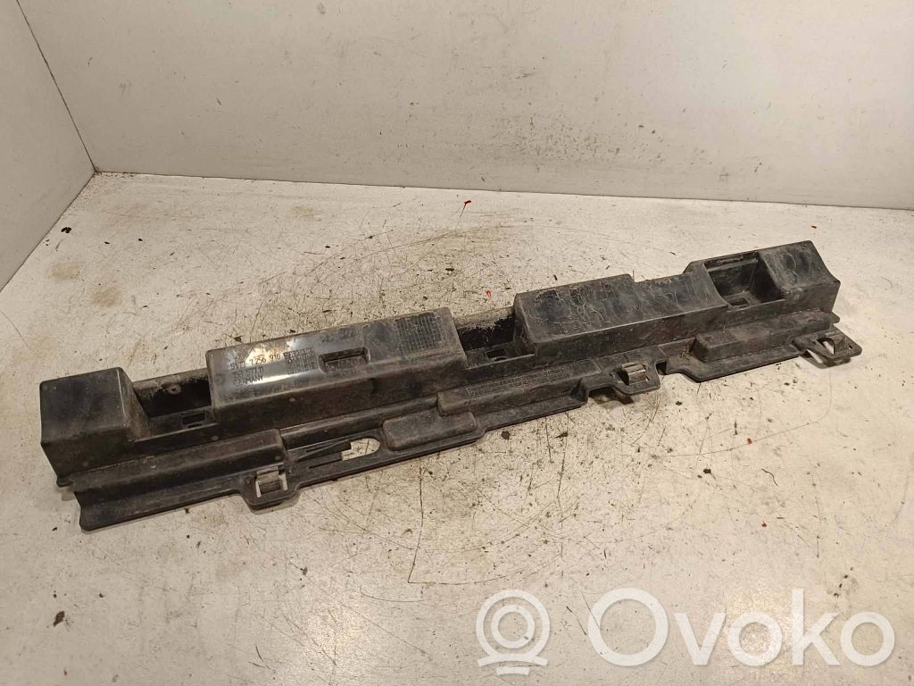 BMW 3 F30 F35 F31 Ślizg listwy progowej 