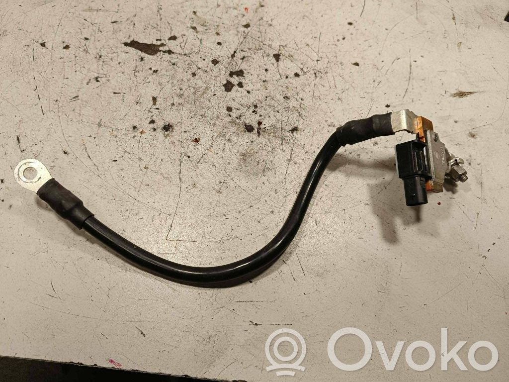 Audi Q7 4M Minus / Klema / Przewód akumulatora 