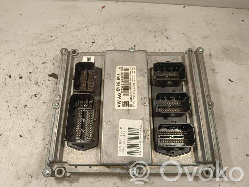 Audi Q7 4M Engine control unit/module 