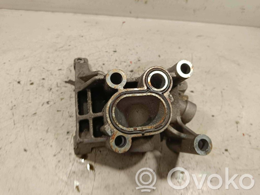 Audi Q7 4M A/C compressor mount bracket 