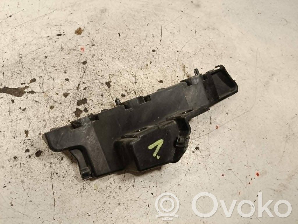 Front bumper mounting bracket   4M0807283B,0X2601