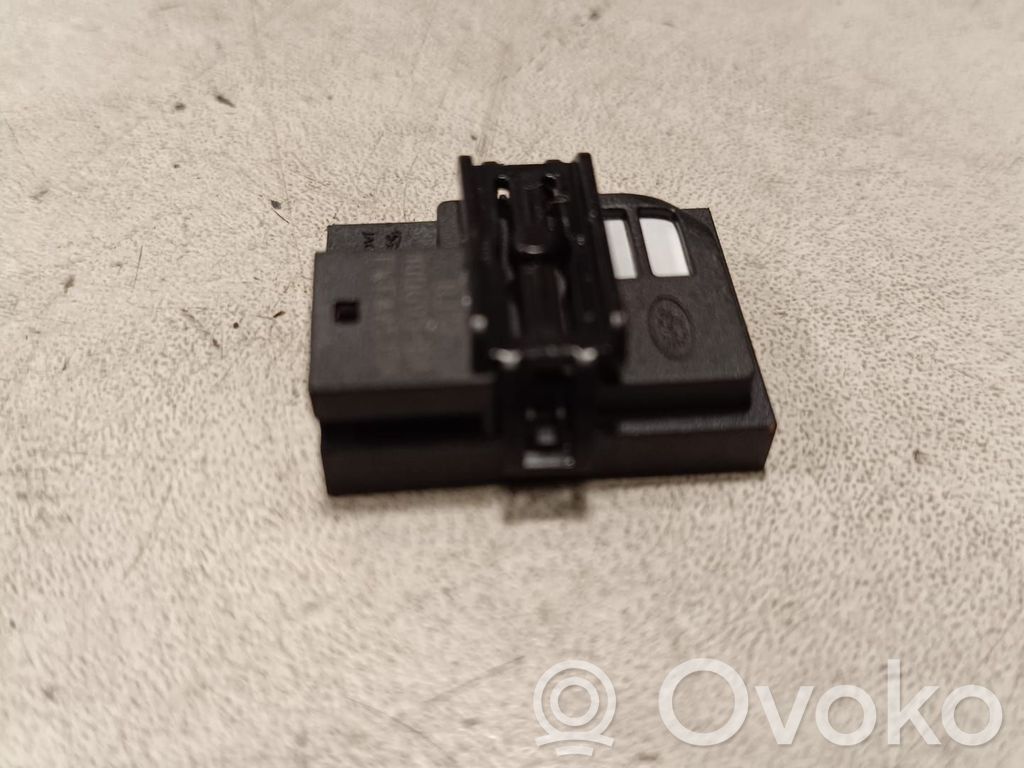 Jaguar XE Innentemperatursensor 