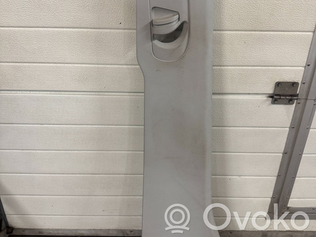 Volkswagen Crafter Osłona słupka szyby przedniej / A 