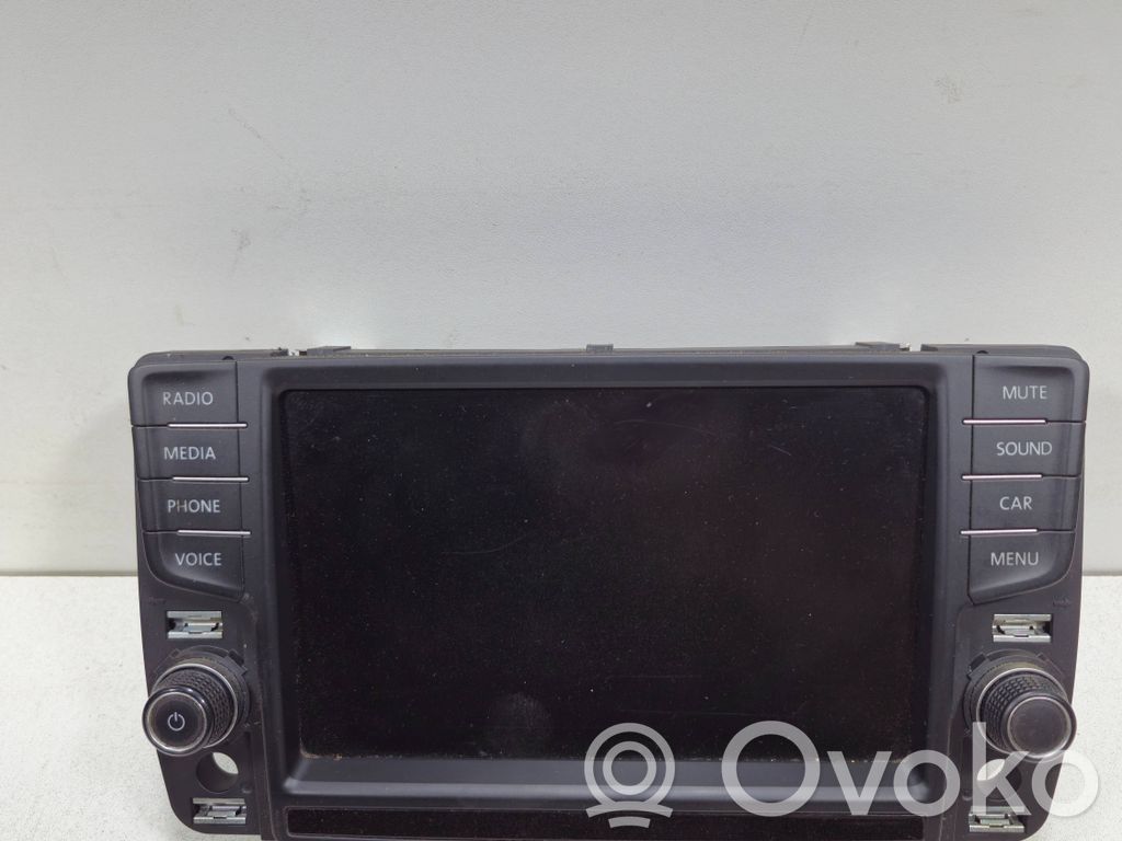 Volkswagen Crafter Radio/CD/DVD/GPS head unit 