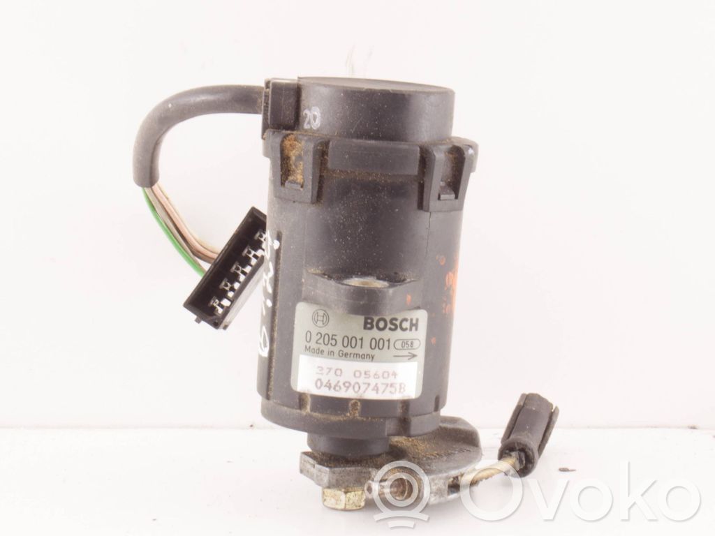Audi 100 S4 C4 Accelerator pedal position sensor 