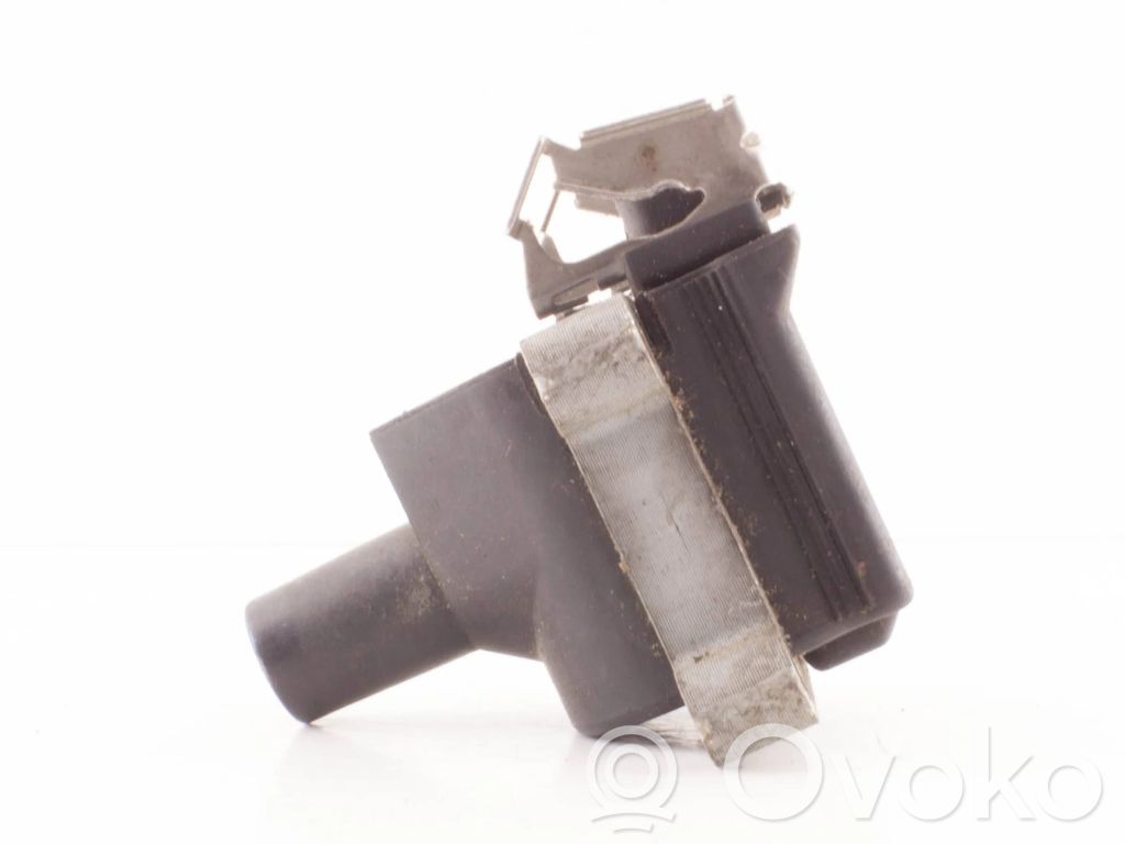 BMW 5 E34 High voltage ignition coil 