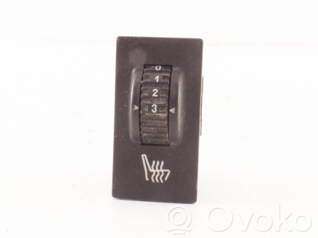 Citroen C6 Seat heating switch 