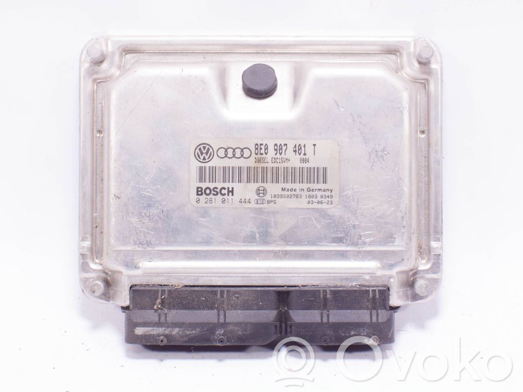 Volkswagen PASSAT B5 Engine control unit/module 