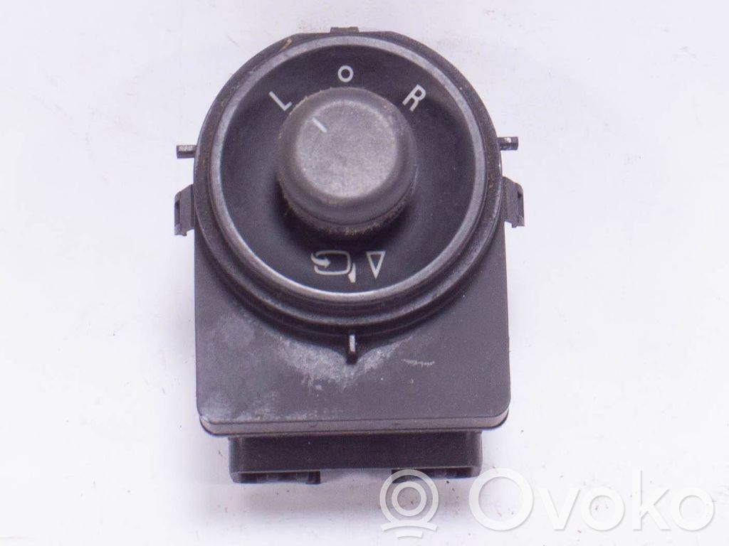 Opel Insignia A Wing mirror switch 