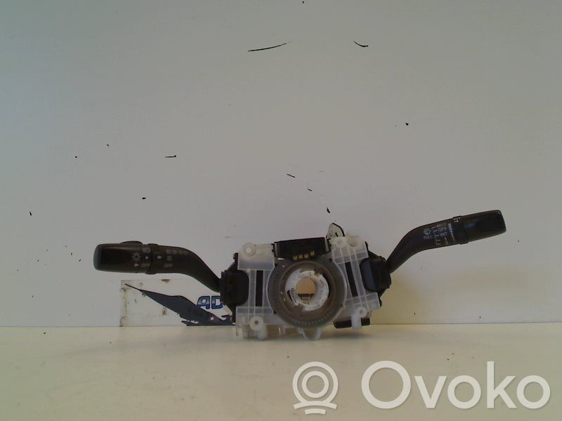 Mazda RX8 Steering wheel buttons/switches 