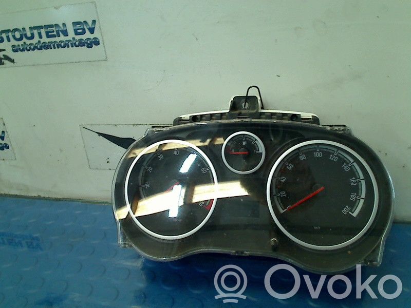 Opel Corsa D Tachimetro (quadro strumenti)