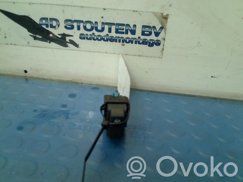 Renault Clio IV Alte comutatoare/butoane 