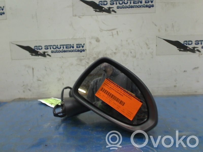 Etuoven sähköinen sivupeili   E1020873,E1020873,E1020873