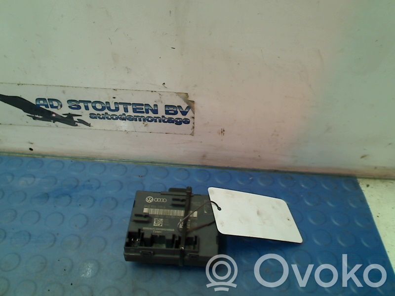 Audi A4 S4 B8 8K Unitate/modul de comandă închidere centralizată 