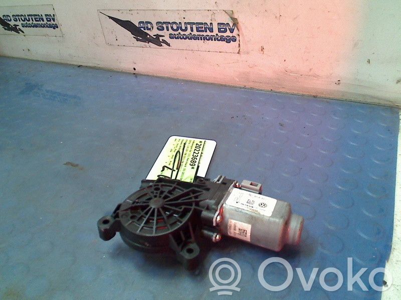 Volkswagen Up Motor macara geam ușă față 