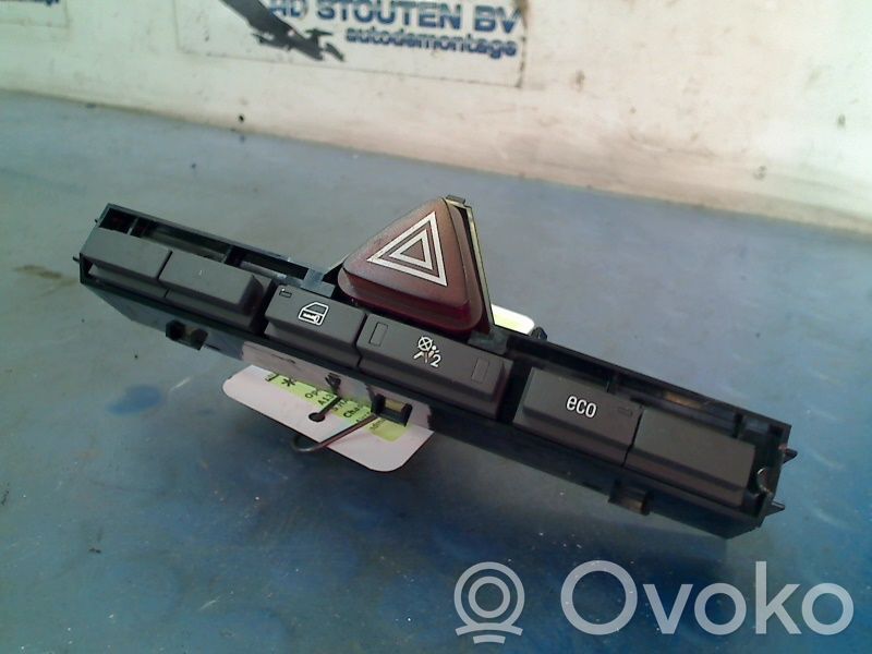 Botón interruptor de luz de peligro   13328694,13328694,13328694