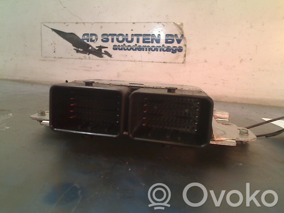 Suzuki Celerio Engine control unit/module 