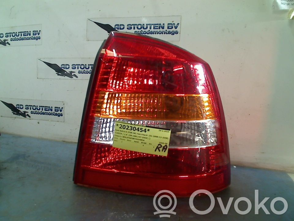 Opel Astra G Lampă spate în caroserie 