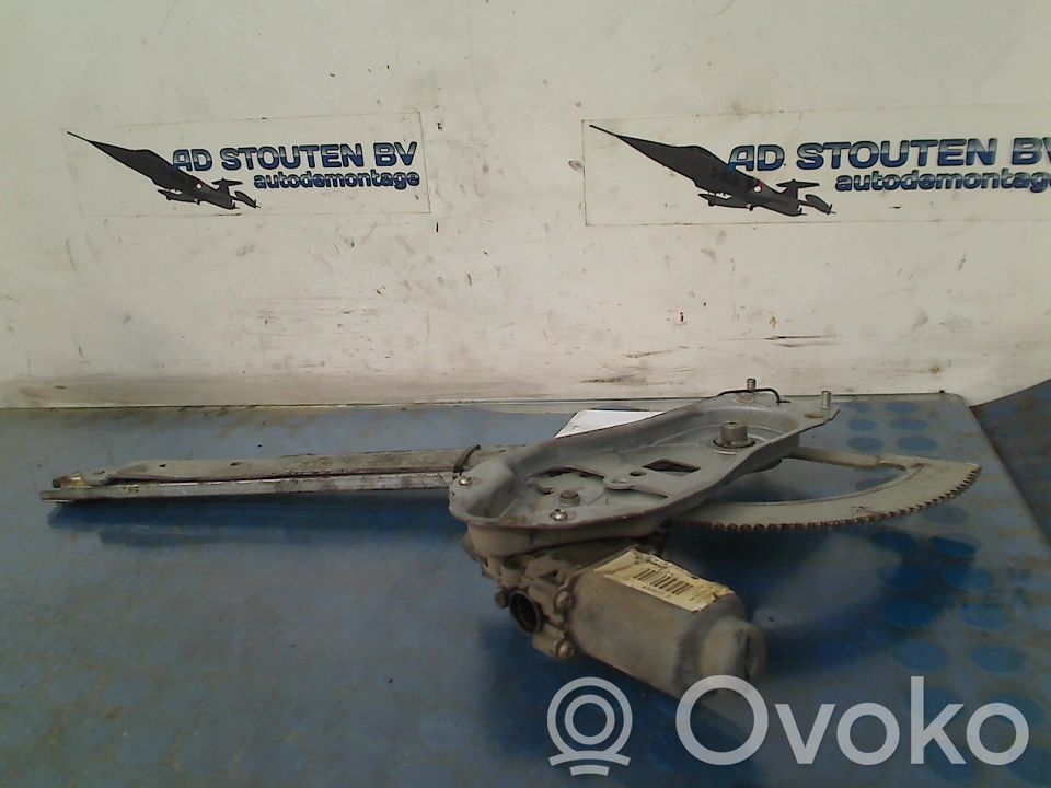 Ford Transit Front window lifting mechanism without motor