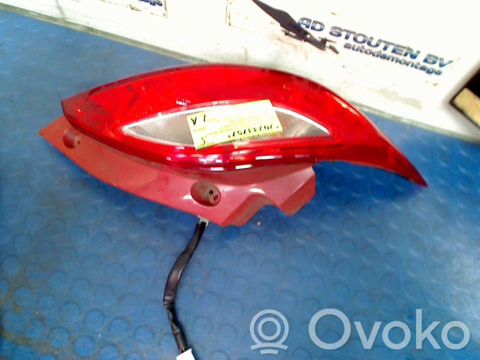 Rear/tail lights   D65151160,D65151160,D65151160