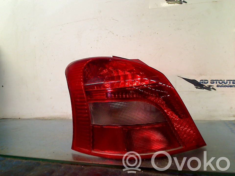 Toyota Yaris Lampa tylna 