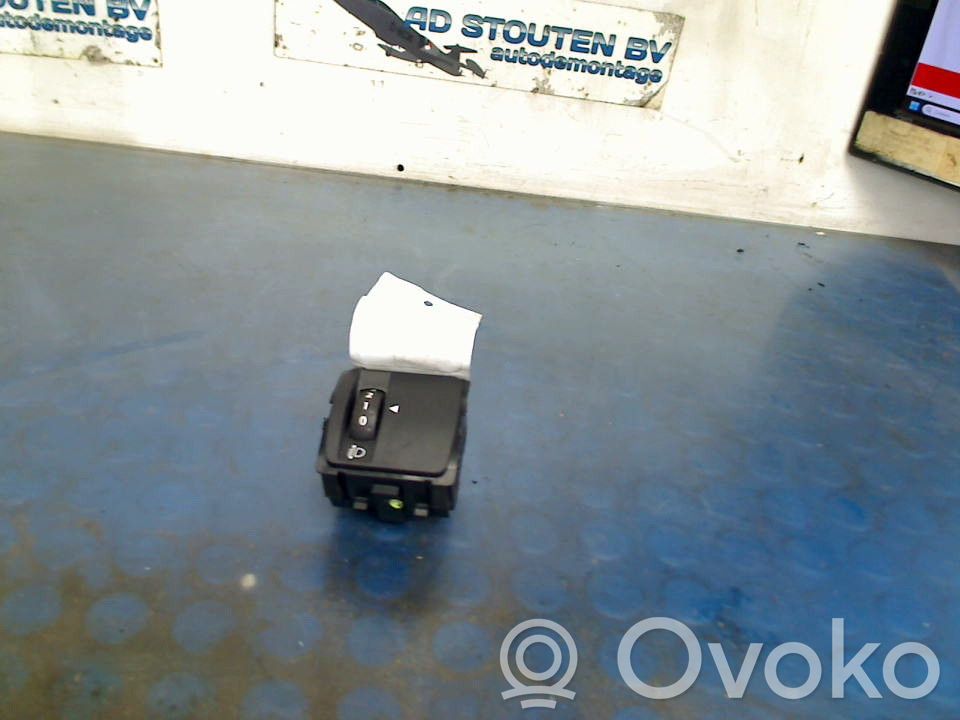 Renault Twingo III Interruptor de control de altura del faro delantero