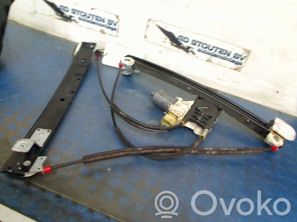 Ford Mondeo MK IV Macara geam spate fără motor 