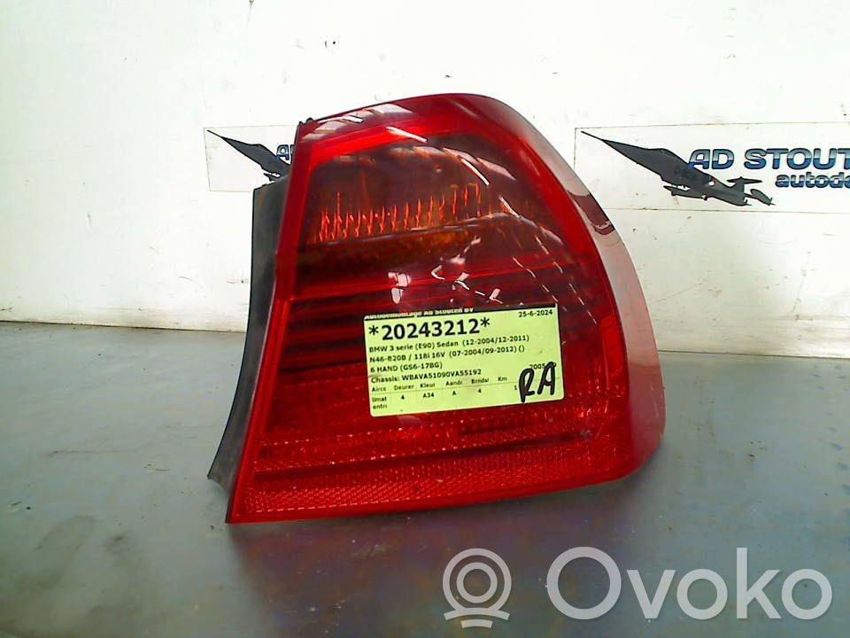 Rear/tail lights   6937458,6937458,6937458